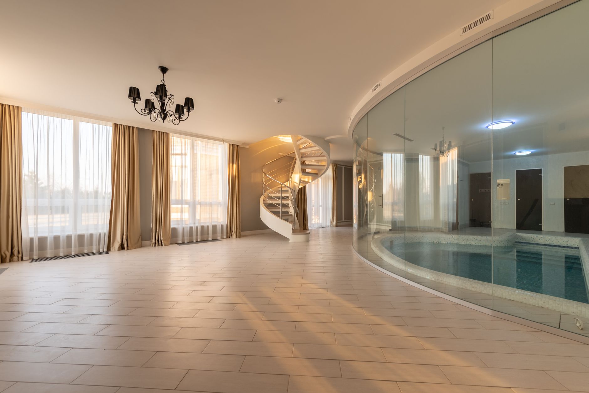Constructeur de piscine de luxe à Saint-Étienne
